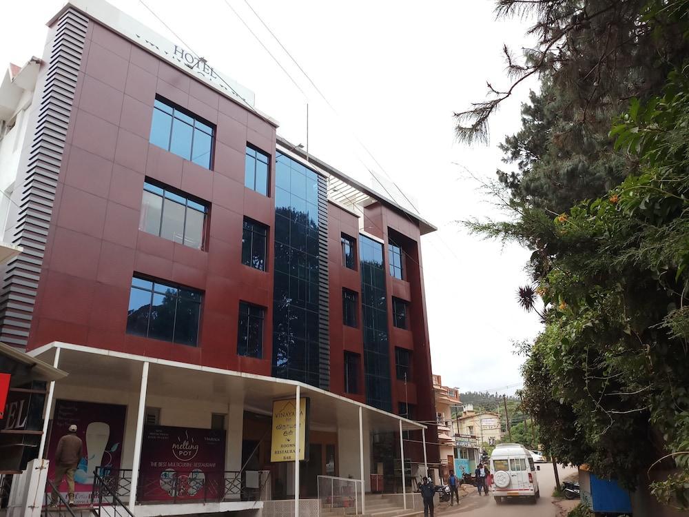 Vinayaga Inn By Poppys, Ooty Exterior foto