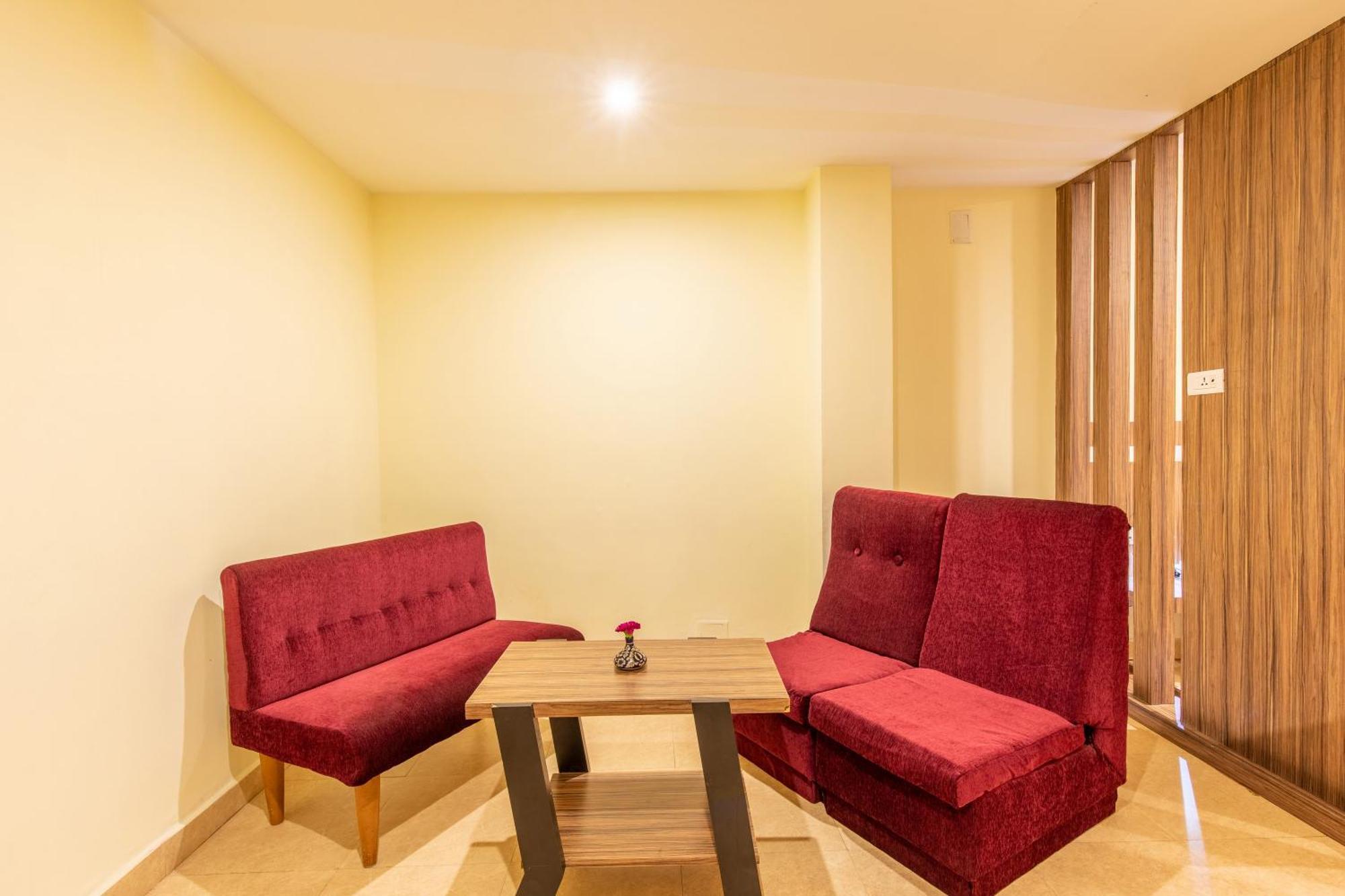 Vinayaga Inn By Poppys, Ooty Exterior foto